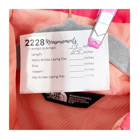 The North Face Women's Red Long-Sleeve Windbreaker Jacket Size Small - Picture 2 of 9